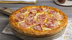 Πίτσα με ζαμπόν