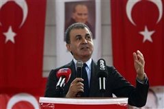 Πρωτοφανείς απειλές Τσελίκ: Προειδοποιούμε την Ελλάδα ότι αυτό το παιχνίδι μπορεί να μετατραπεί σε τραγωδία