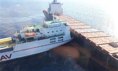 Μεγάλη διαρροή καυσίμων από σύγκρουση πλοίων στην Κορσική