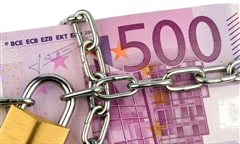 Έρχονται κατασχέσεις ακόμη και για 500 ευρώ - Τι πρέπει να προσέξετε