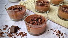 Ρυζόγαλο με γάλα αμυγδάλου και σοκολάτα