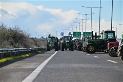 Αγρότες διαβουλεύσεις για την συνάντηση της Τρίτης 