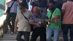 Εβαζε εκκλησιαστική μουσική ο δικηγόρος που φέρεται ότι κακοποιούσε τα εγγόνια του